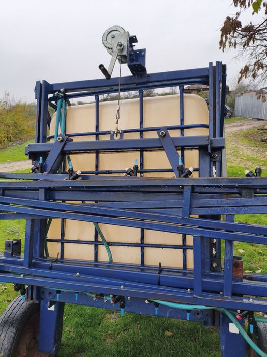 Instalație erbicidat