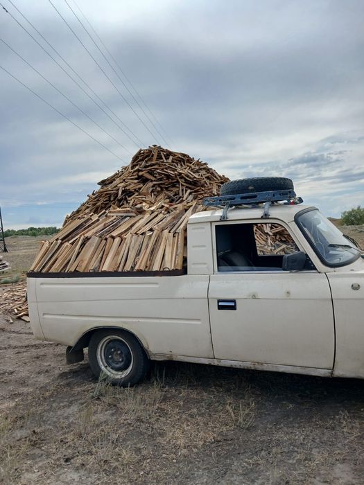Жарылған, құрғақ отын, ағаш