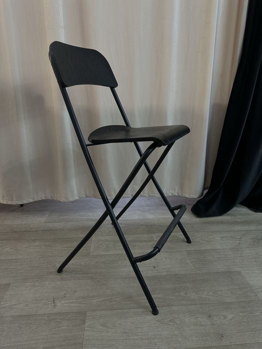 Продам стул складной ikea