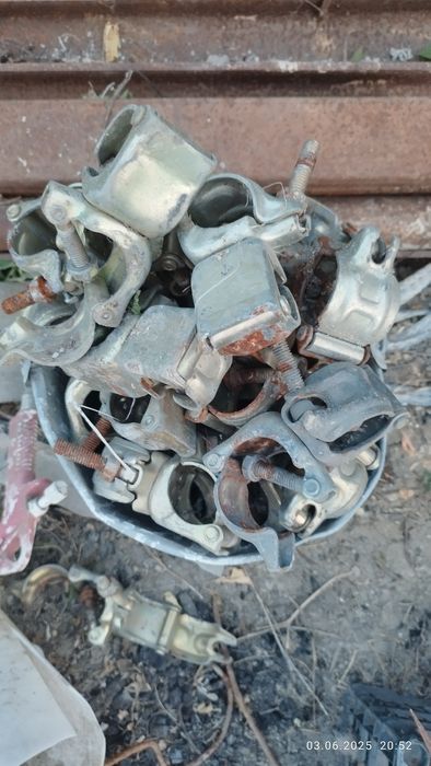 Хамуты на леса..