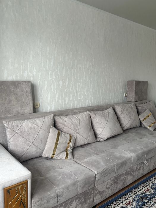 Продается диван в хорошем состояение