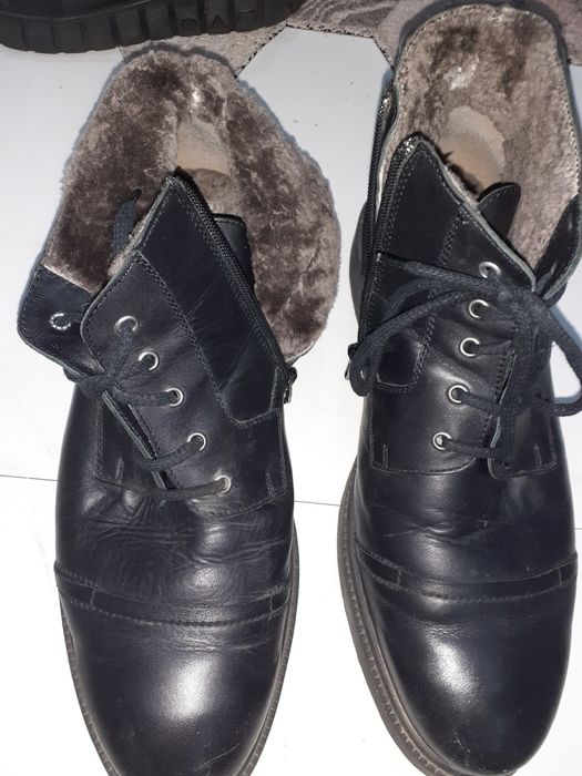 Продам зимние сапоги