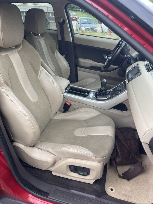 Range Rover Evoque ~ 2.2d-150cp~Manual
