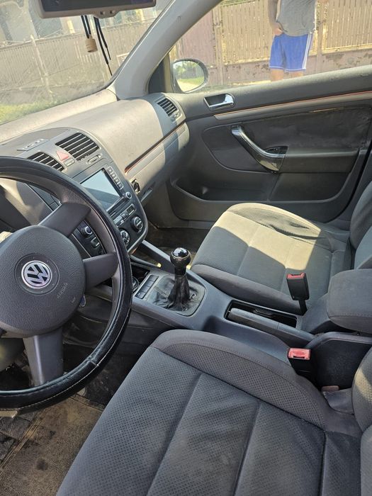 VOLKSWAGEN Golf 2004 — imagine 5