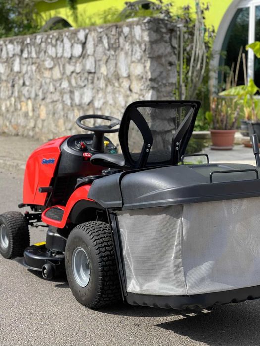 Tractoras de tuns Iarba Simplicity 22 Hp USA