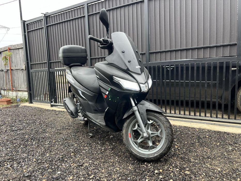 Scuter Aprilia 2023 ca nou