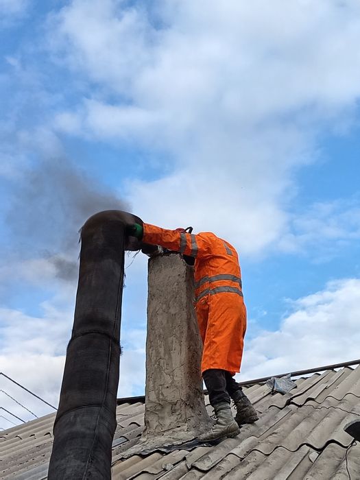 Чистка дымоходы.
