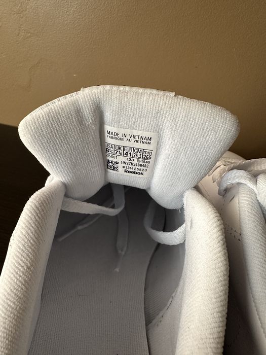 Adidaski noi Reebok Classic NPC II 1354 - marimea 40,5 (26 cm)