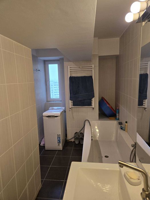 Apartament 3 camere modificat din 4 Piata Delfinului