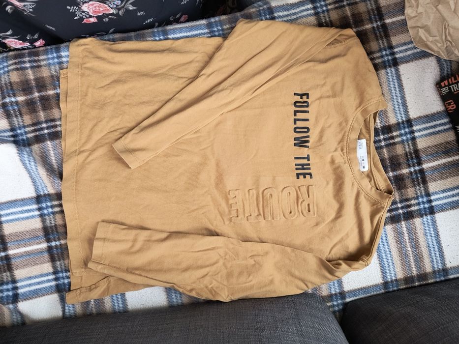 Дрехи за момче 9 до 10 год, 134-140 см блузи, 1 чифт дънки