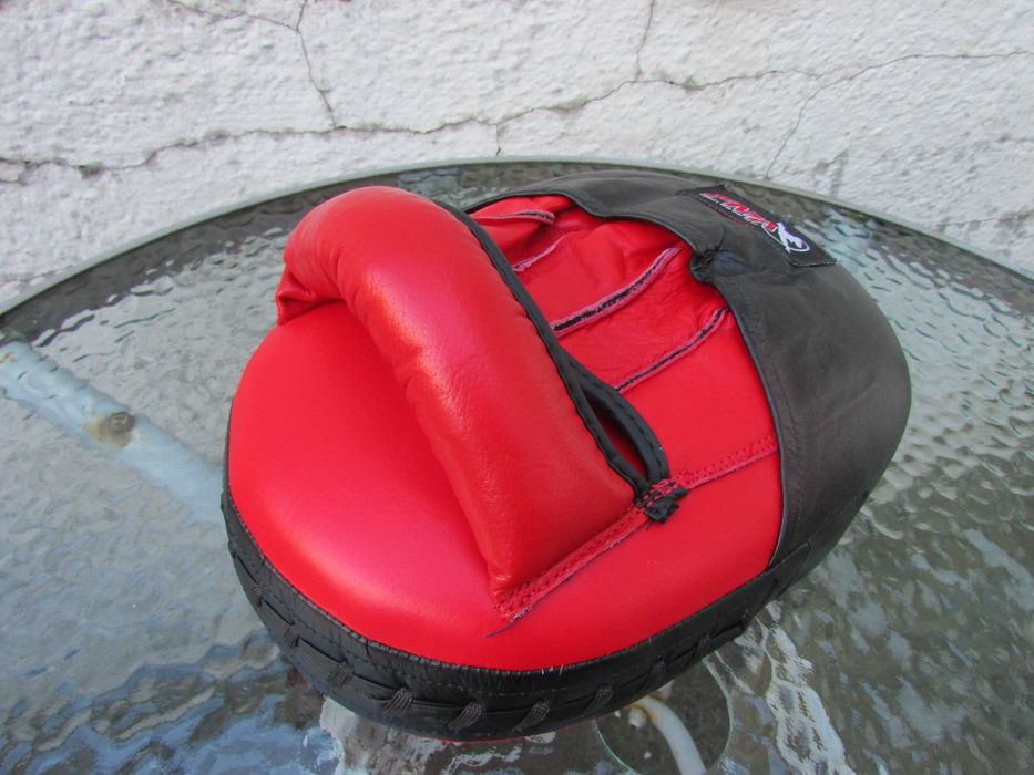 Екипировка за карате - кик бокс Pro Champ - FMA