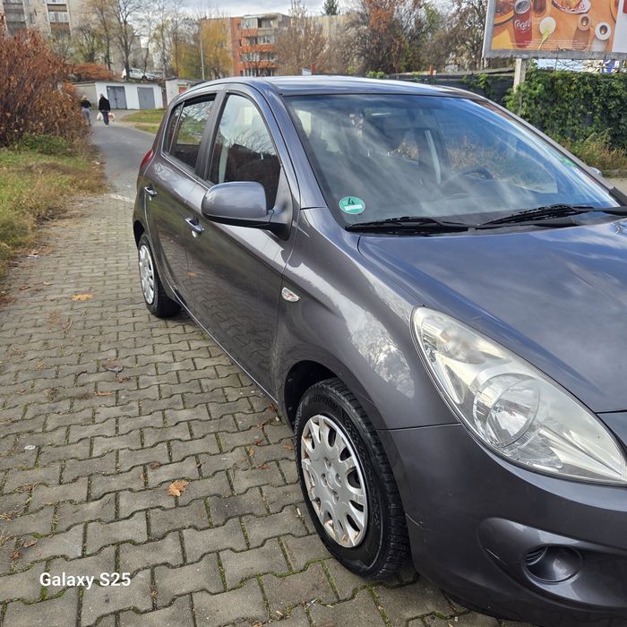 HYUNDAI i20 2011 — imagine 2