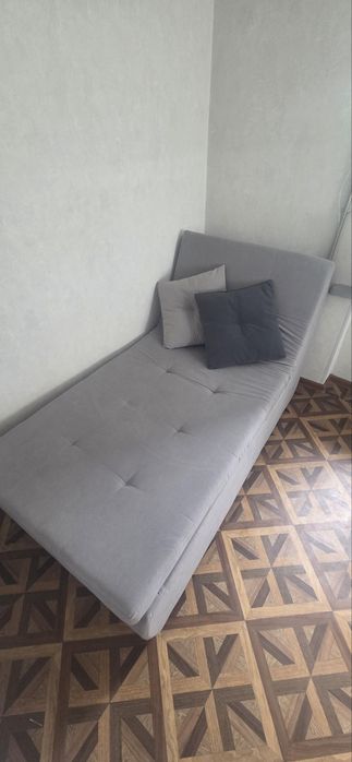 Продам диван в хорошем состоянии
