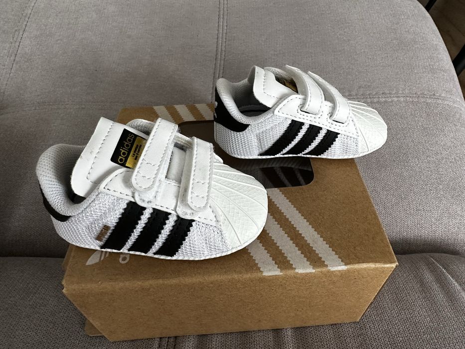 Маратонки АДИДАС