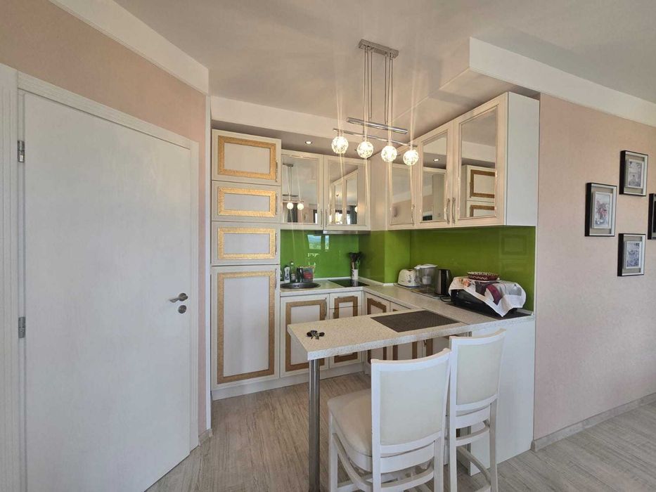 Продава се Тристаен апартамент в к.к. Слънчев бряг - 87 кв.м за 1551 €/кв.м - Снимка #5