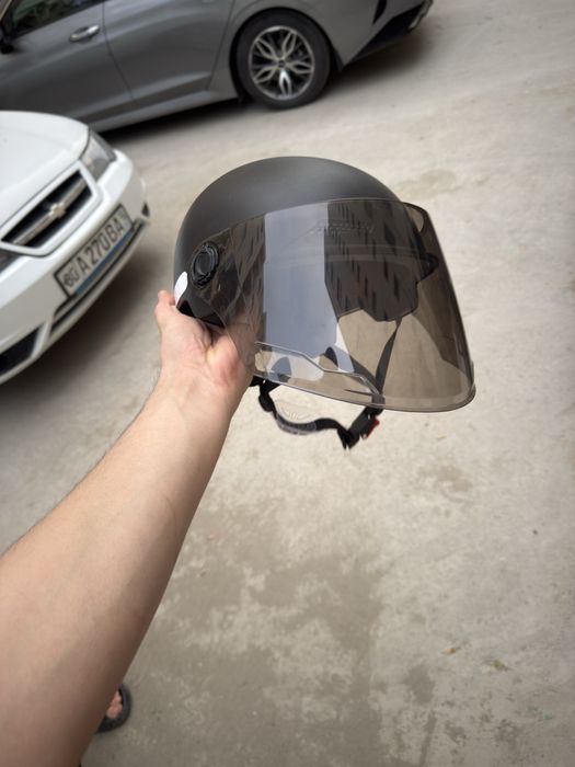 Шлем для мопеда