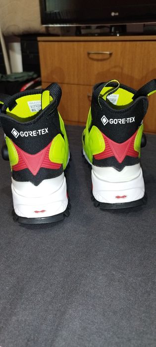 Маратонки Reebok insta pump