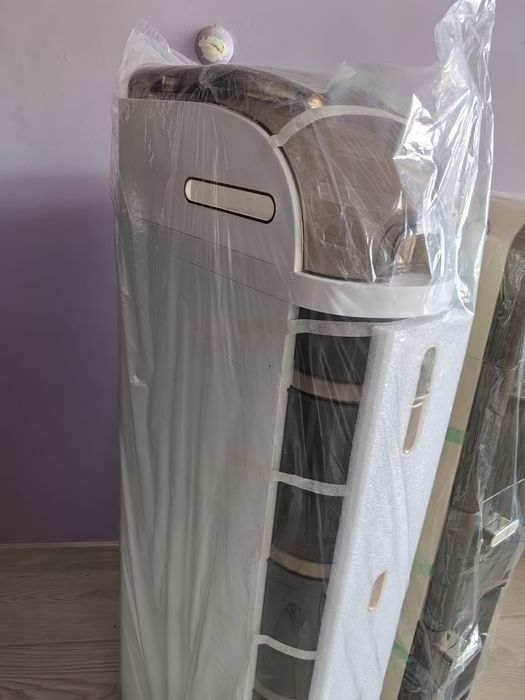 Шкаф на колелца лукс за всяка стая водоустойчив събира много