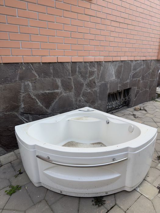 Джакузи ванна акриловый