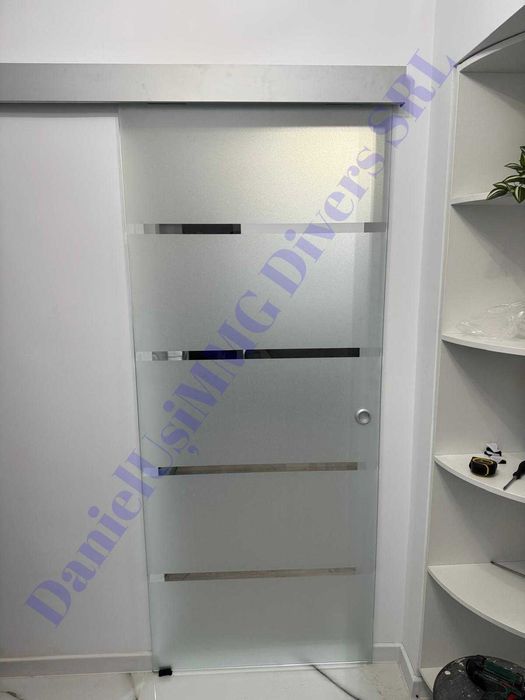 Montaj Uși Interior / Exterior orice model