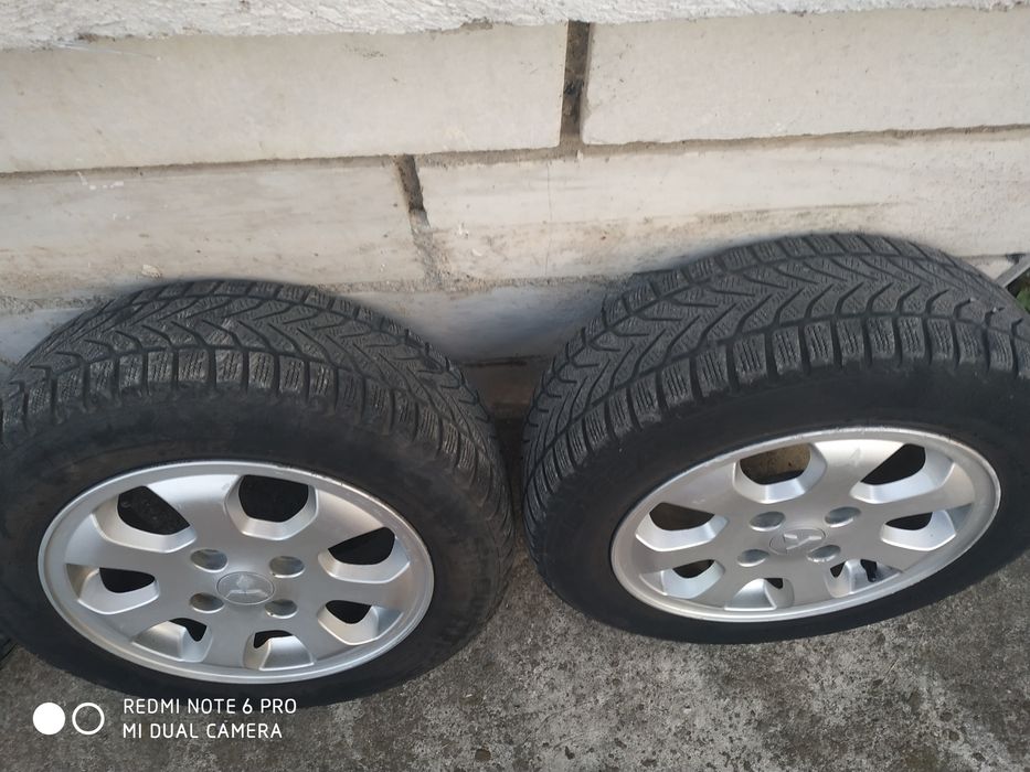 4броя лети джанти с гуми за Мицубиши спейс стар петнадесет цола