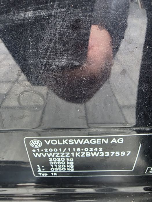 Vw golf 6 an 2011 motor 2.0 Tdi Posibilitate rate