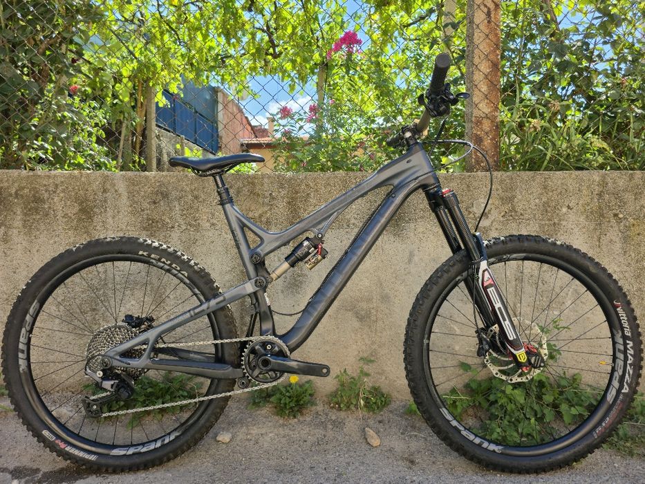Американски Карбонов велосипед Висок клас InTense Tracer 27.5 цола Ендуро  SLX  Shimano М размер