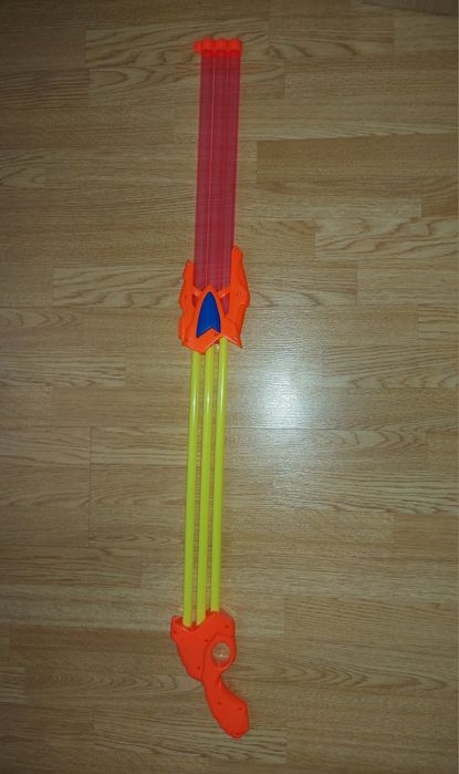 Водный пистолет(дробовик)