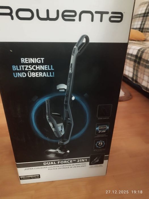 Aspirator (Nou) vertical fara fir Rowenta(