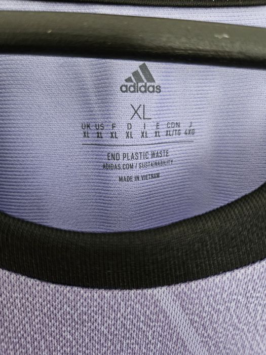 Тениска на Реал Мадрид, сезон 22-33