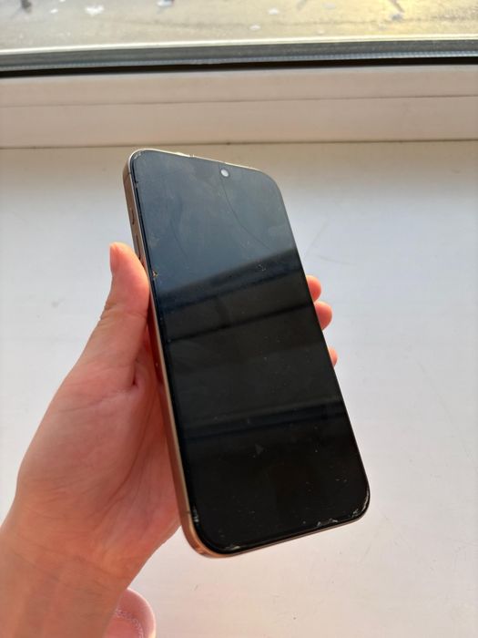 Продам iphone 16 pro max 256gb gold