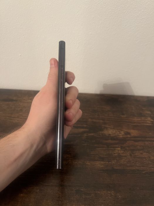 Samsung Galaxy S22 Ultra 256/12Gb