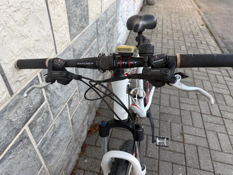 Vând bicicletă KTM sort xt com