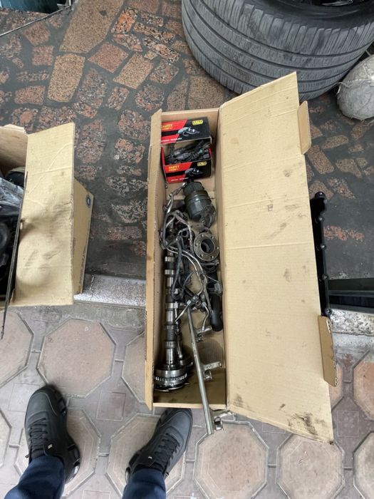 Rench rover sport 5 litir mator zapchaslari sotiladi