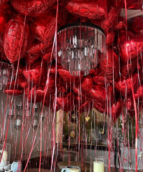 На 14 февраля сердца красные