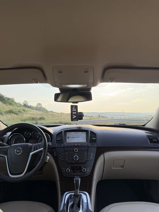 Opel Insignia, 2009