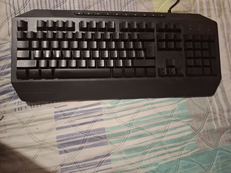 Геймърска Клавиатура Trust Gxt 836 Helox