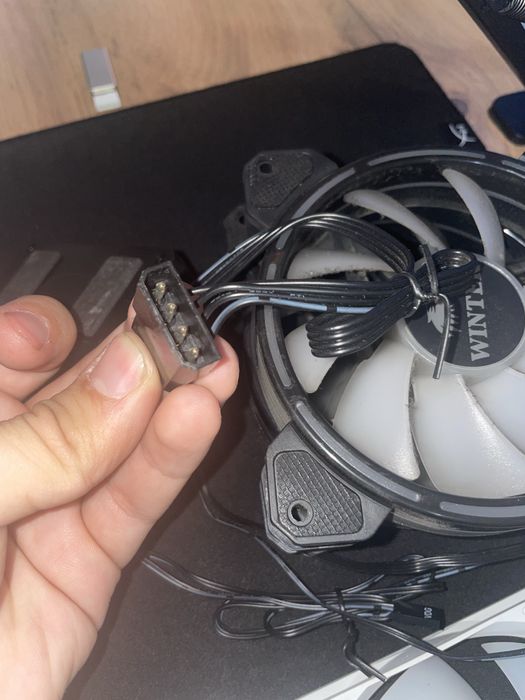 продам кулера id cooling,wintek(вместе с контроллером)