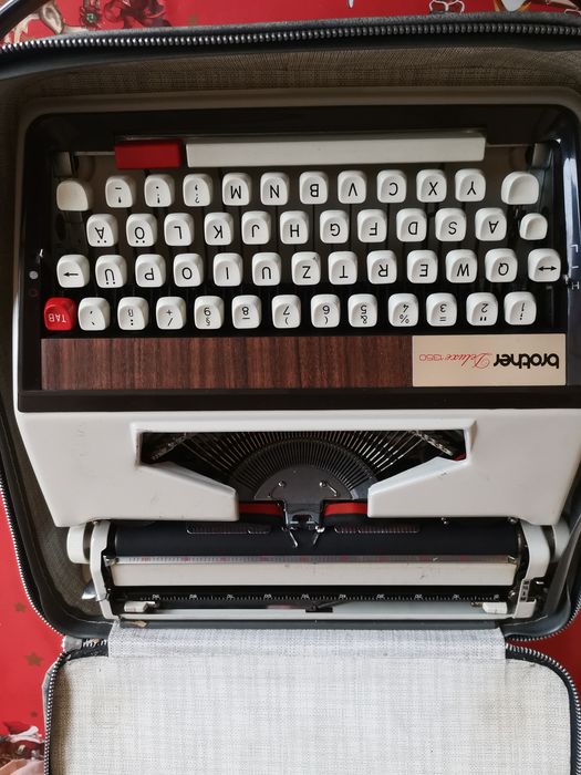 masina de scris BROTHER deluxe 1350