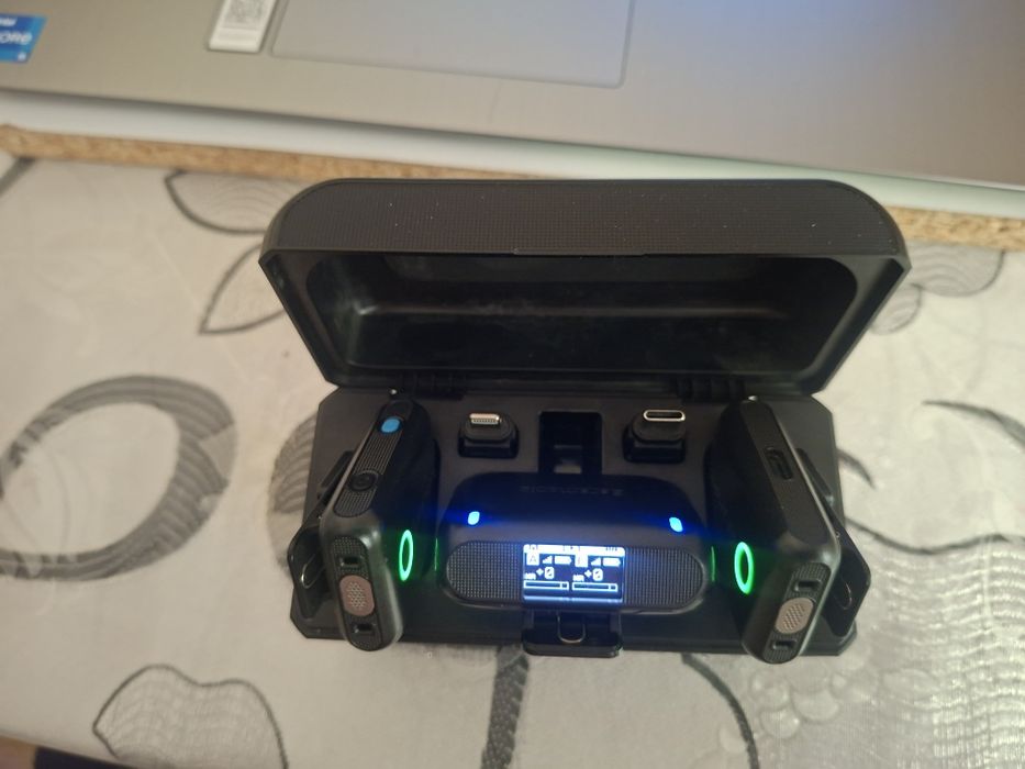 Микрофон Saramonic Blink500 B2+. Повер банк в подарок.