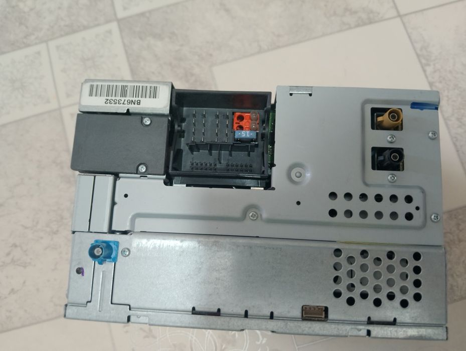 Магнитола от мерс GL 320