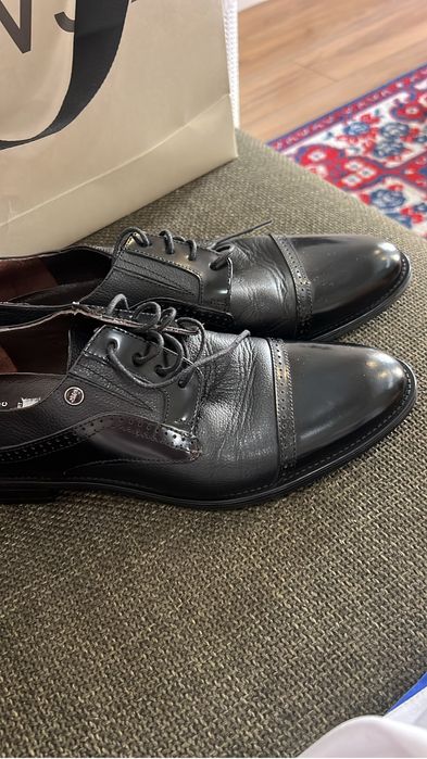 Продам туфли ,одевал строго на концерт