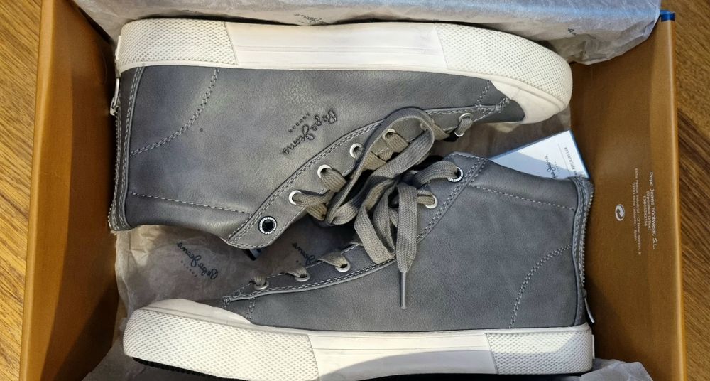 Bascheți Pepe Jeans