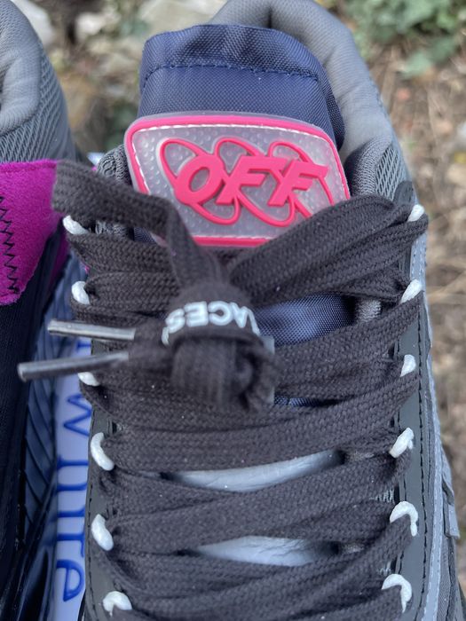 off white odsy 1000(full black)