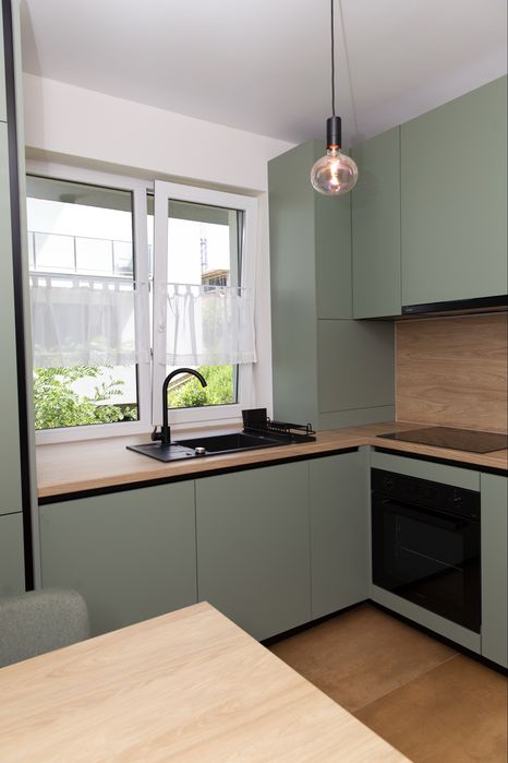 De inchiriat apartament cu  o camera