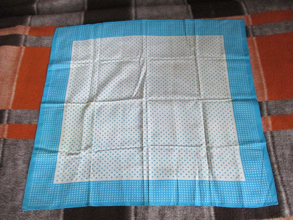 Кърпи/забрадки /за глава дамски нови неупотребявани 27 броя