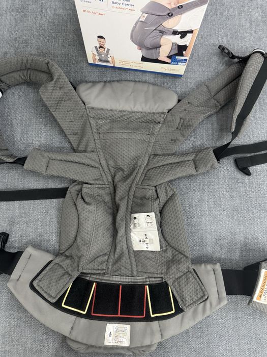 Продам эргорюкзак Ergobaby оригинал