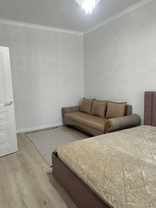 Левый берег. Медцентры. Хан шатыр