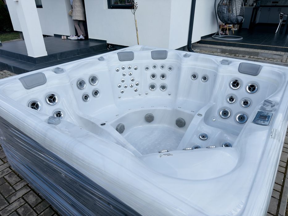 Artesian betta jacuzzi