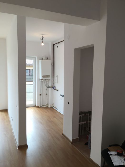 Persoana Fizica vând apartament 1 camera garsoniera Florești